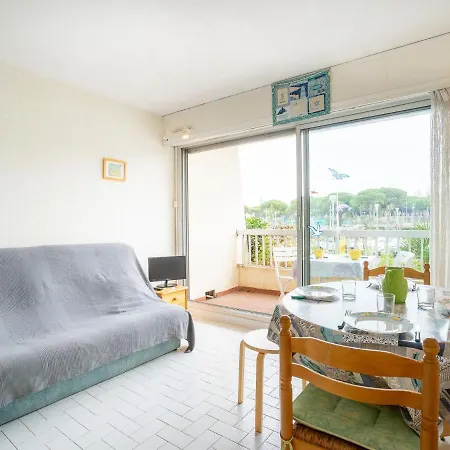 Le Grand Pavois-4 By Interhome *