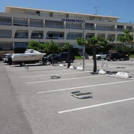 Le Grand Pavois-4 By Interhome